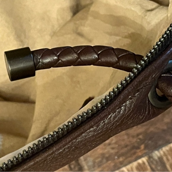 Bottega Veneta CHOCOLATE Brown leather bag with woven straps. Stunning! - Picture 6 of 13